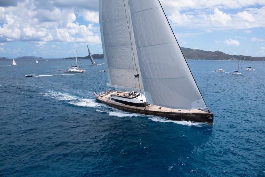 Yacht OHANA, Fitzroy Yachts CHARTERWORLD Luxury Superyacht Charters